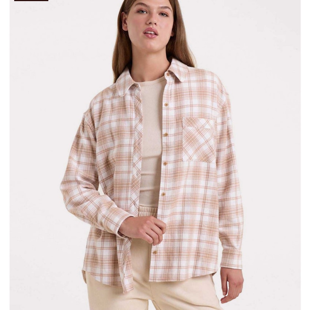 nuuds Boyfriend Flannel in White/Sand